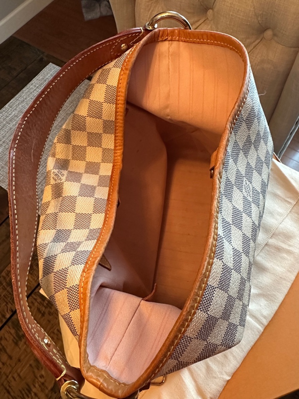 Louis Vuitton Damier Azur Hobo Delightful PM with Tan Trim and Gold Hardware - Picture 11 of 13
